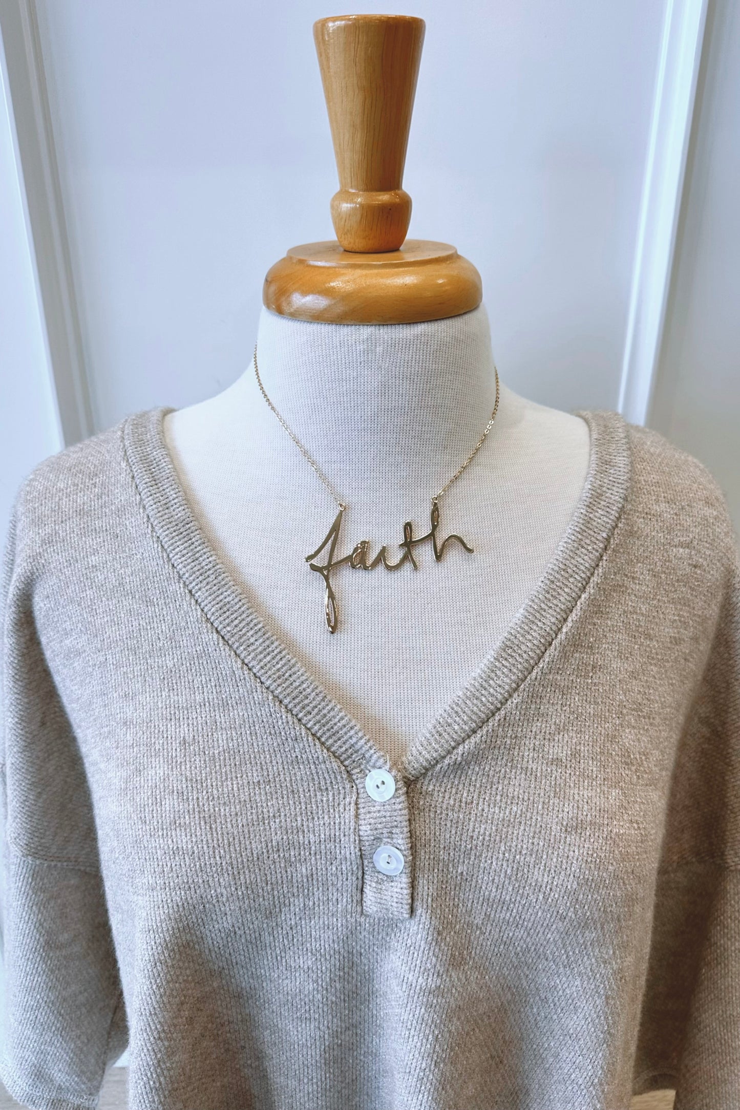 Cursive Necklace