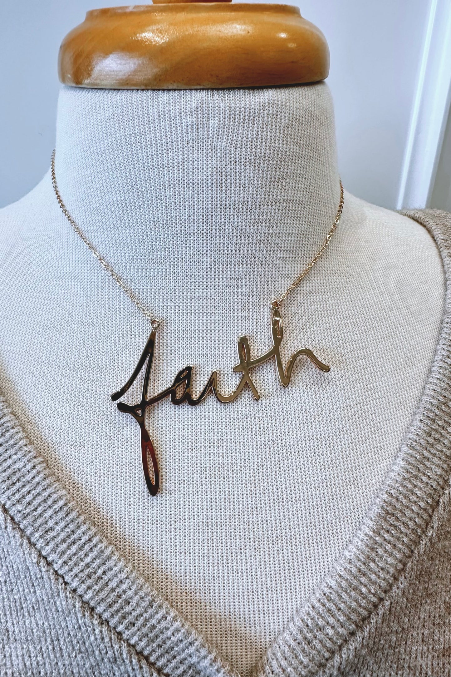 Cursive Necklace